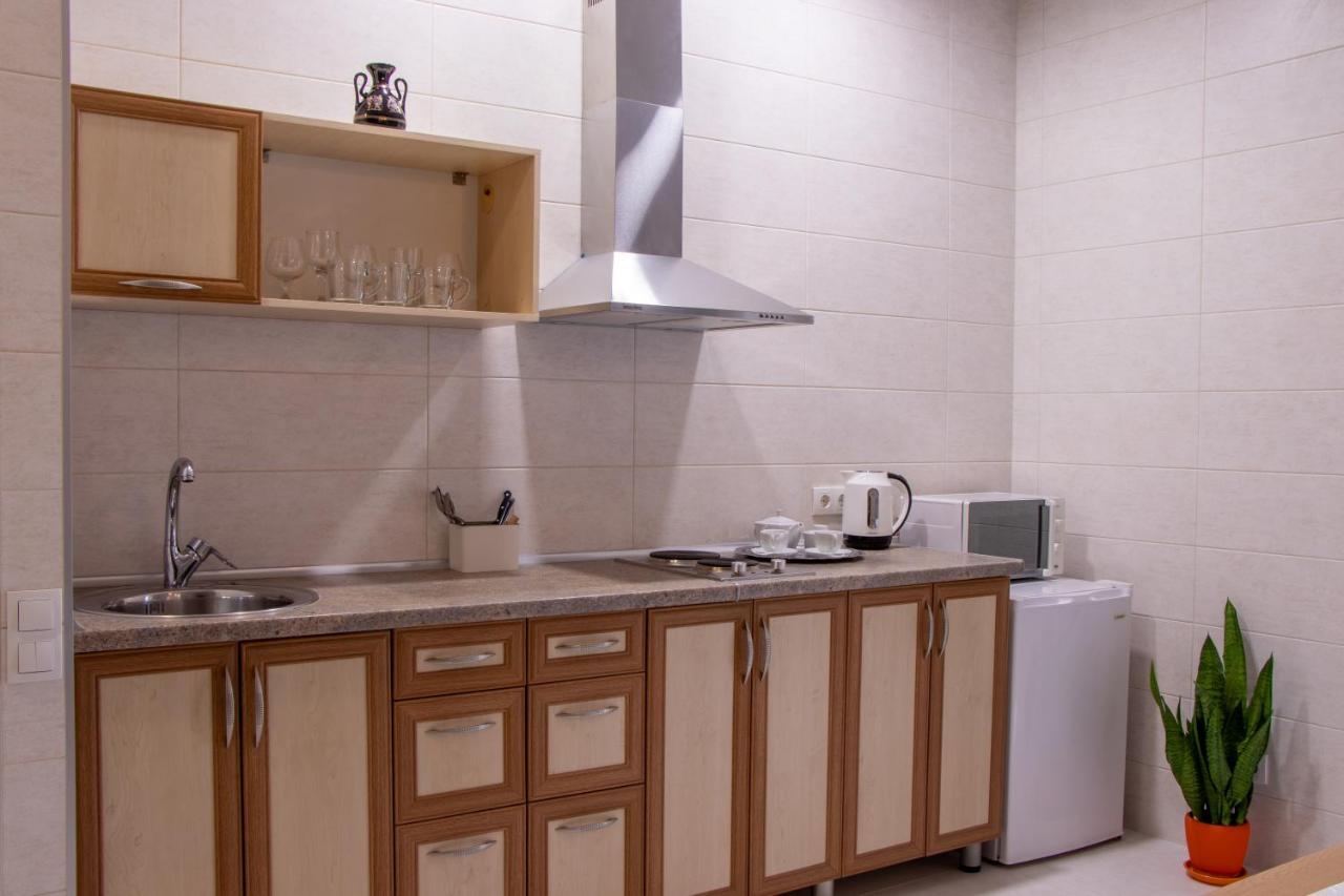 Sana Hostel ハルキウ エクステリア 写真