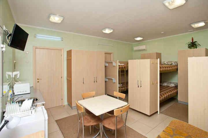 Sana Hostel ハルキウ エクステリア 写真