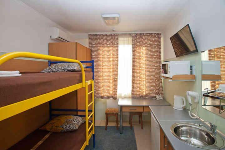 Sana Hostel ハルキウ エクステリア 写真