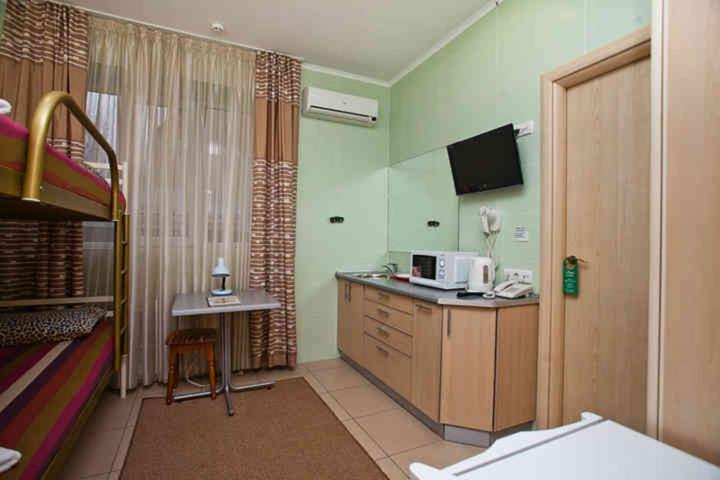 Sana Hostel ハルキウ エクステリア 写真