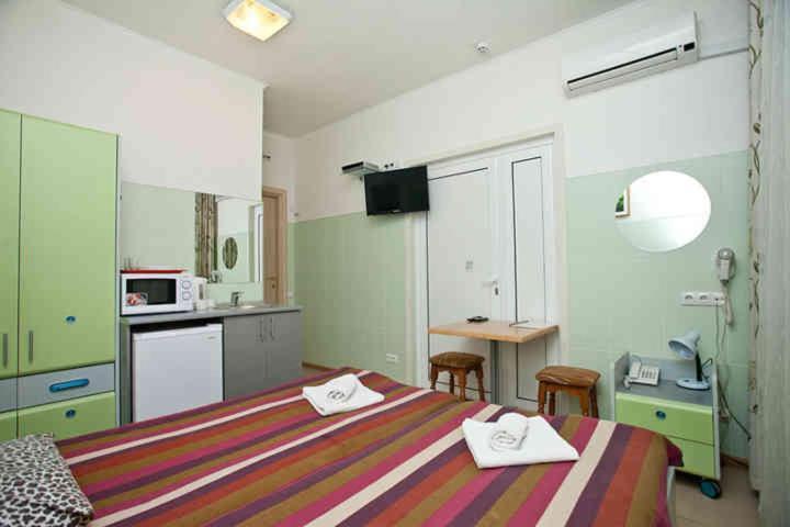 Sana Hostel ハルキウ エクステリア 写真